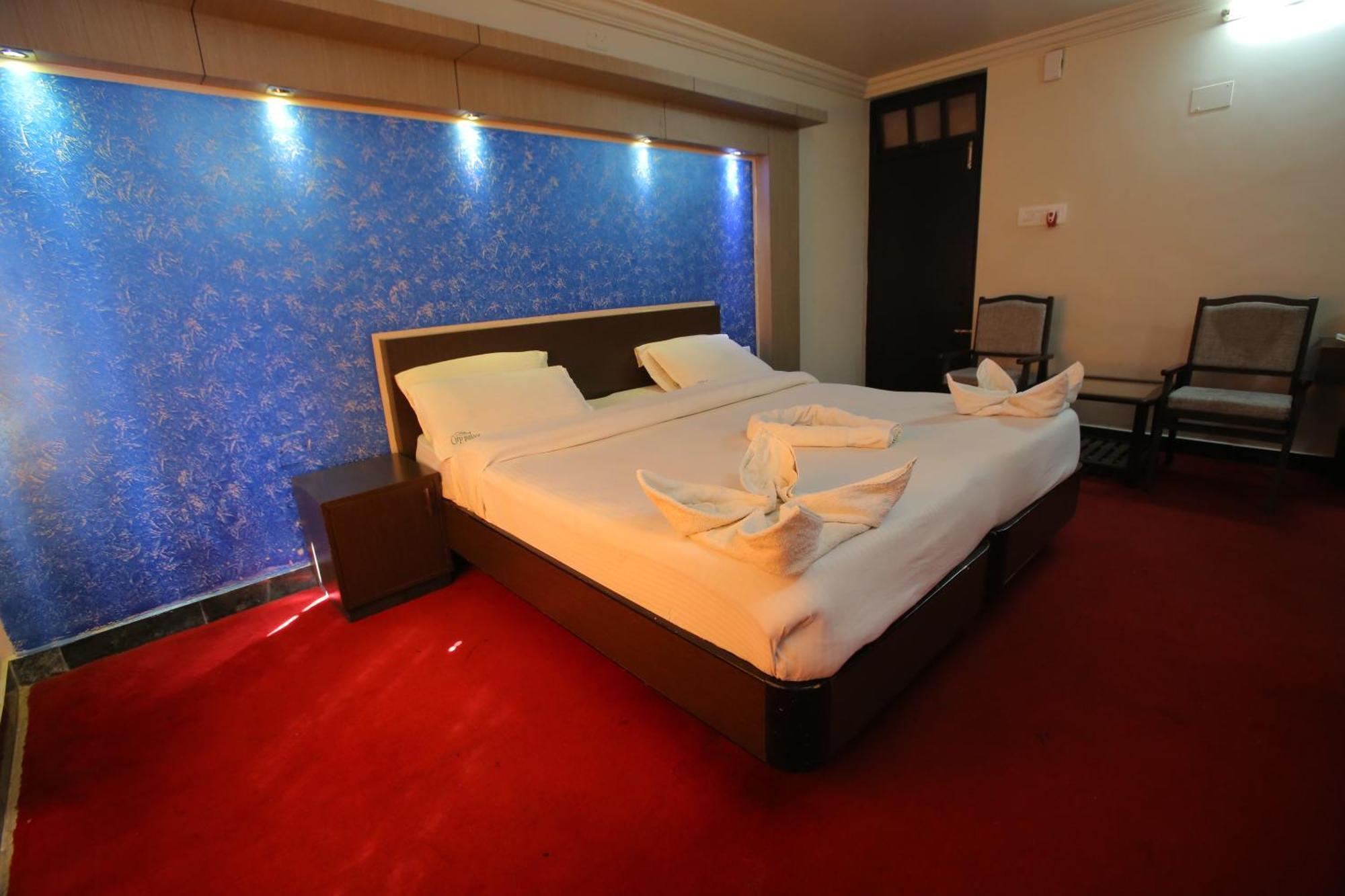 Hotel City Palace Ooty Bagian luar foto